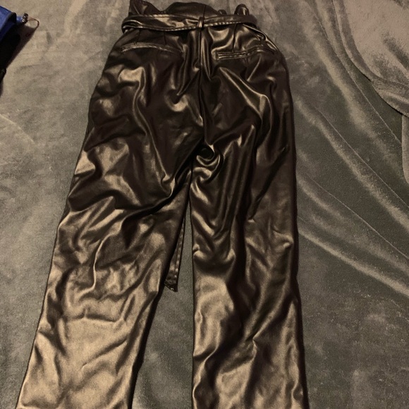 Great price for black pants - Picture 4 of 6